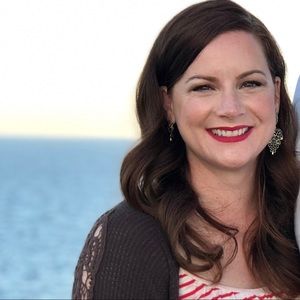 Meet your Posher, Lynnelle